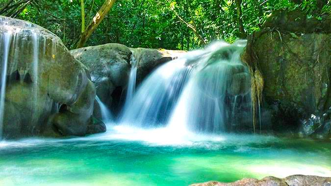 Jamaika Mayfield Falls